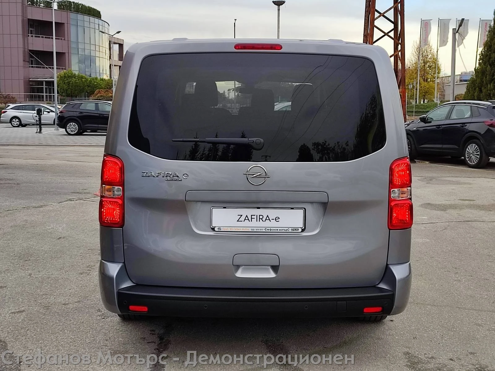 Opel Zafira -e Life Business Edition Electric (100 kW) 75kWh B - изображение 7