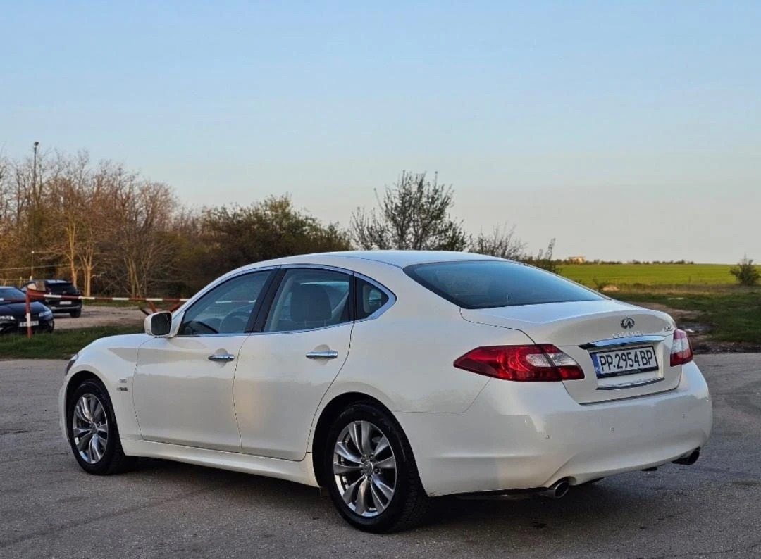 Infiniti M M35h Hybride - изображение 3