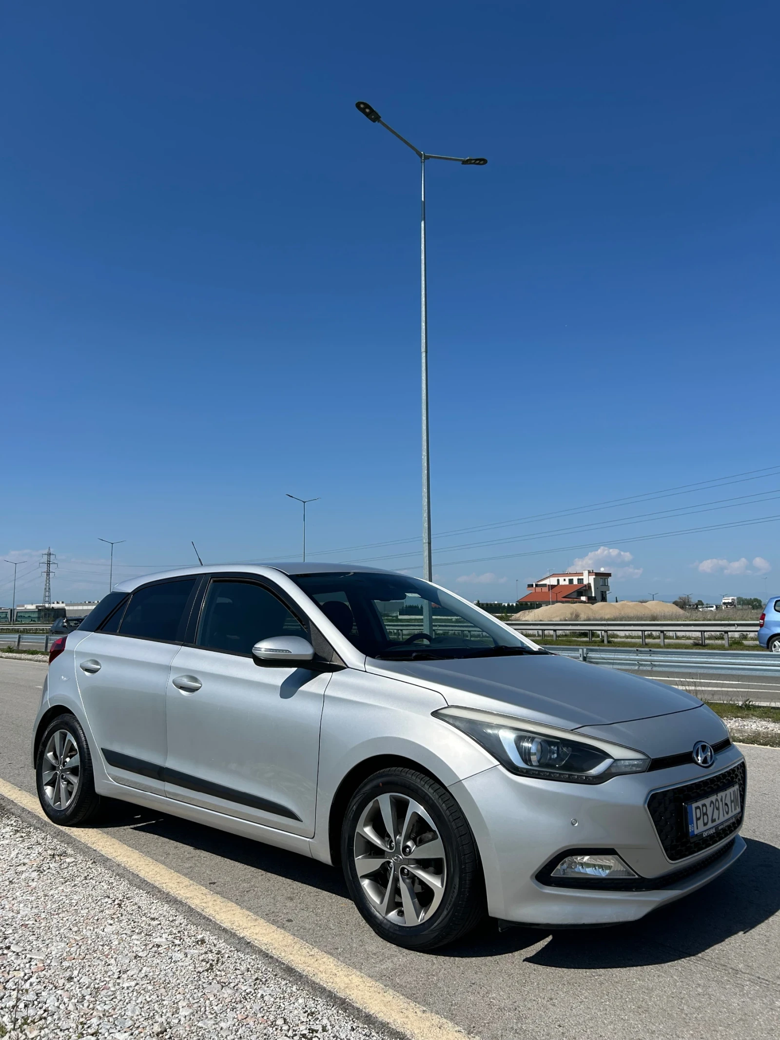 Hyundai I20 1.4 MPI - изображение 5