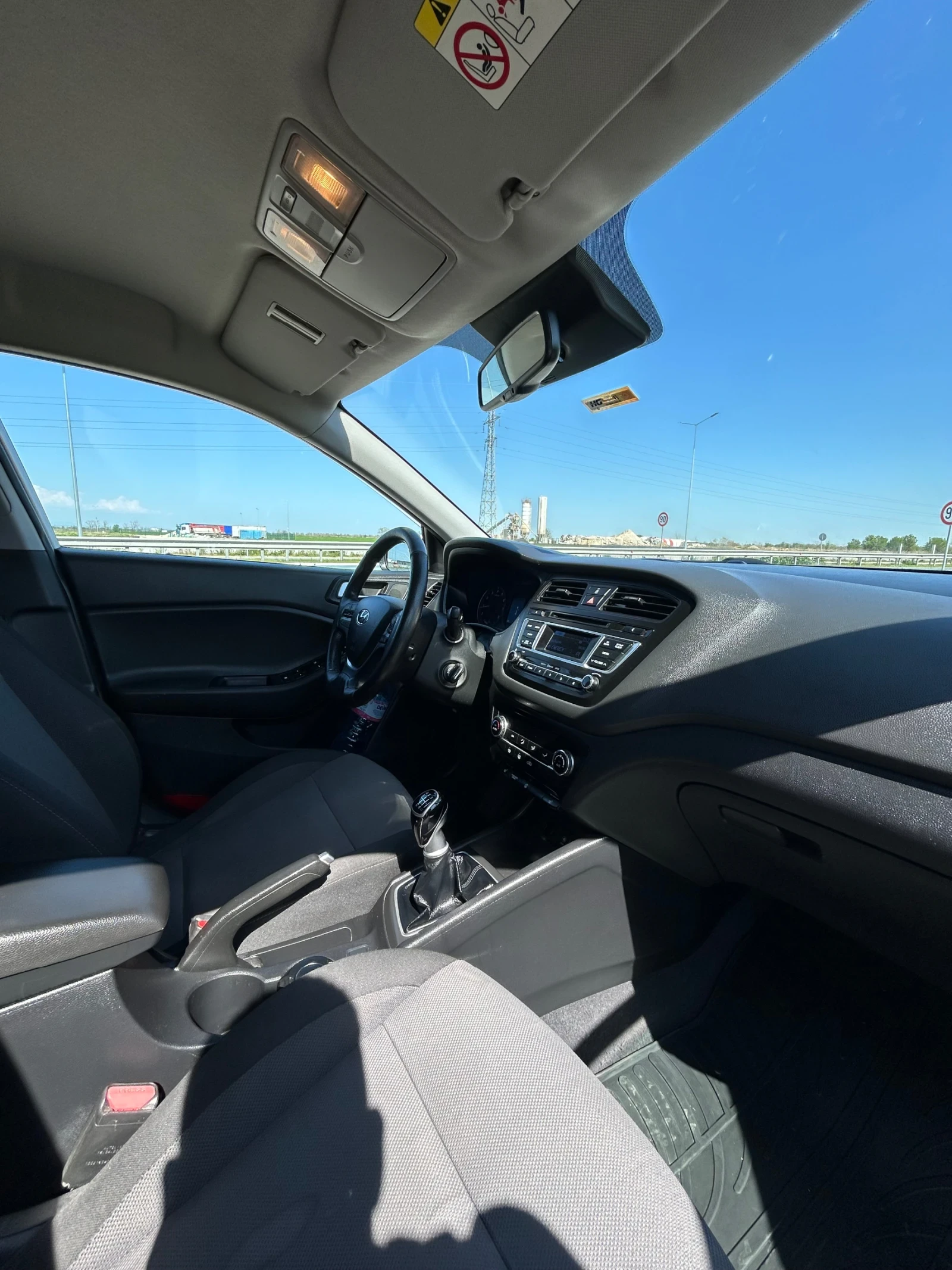 Hyundai I20 1.4 MPI - изображение 8