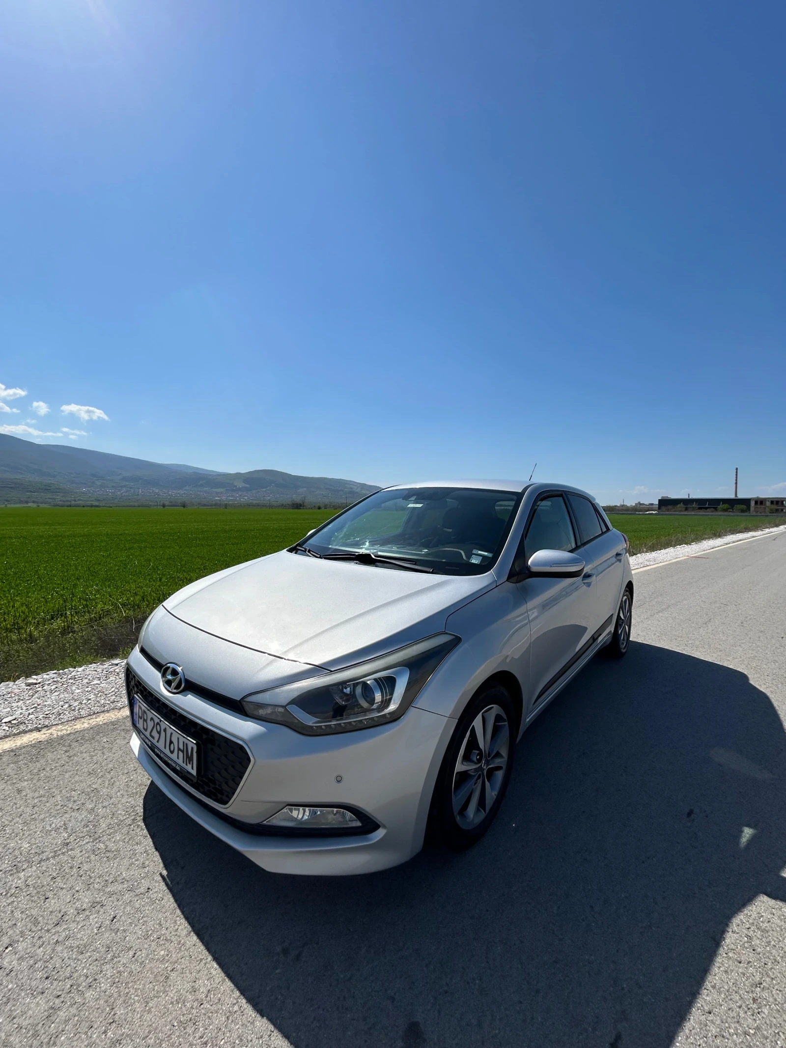 Hyundai I20 1.4 MPI - изображение 3