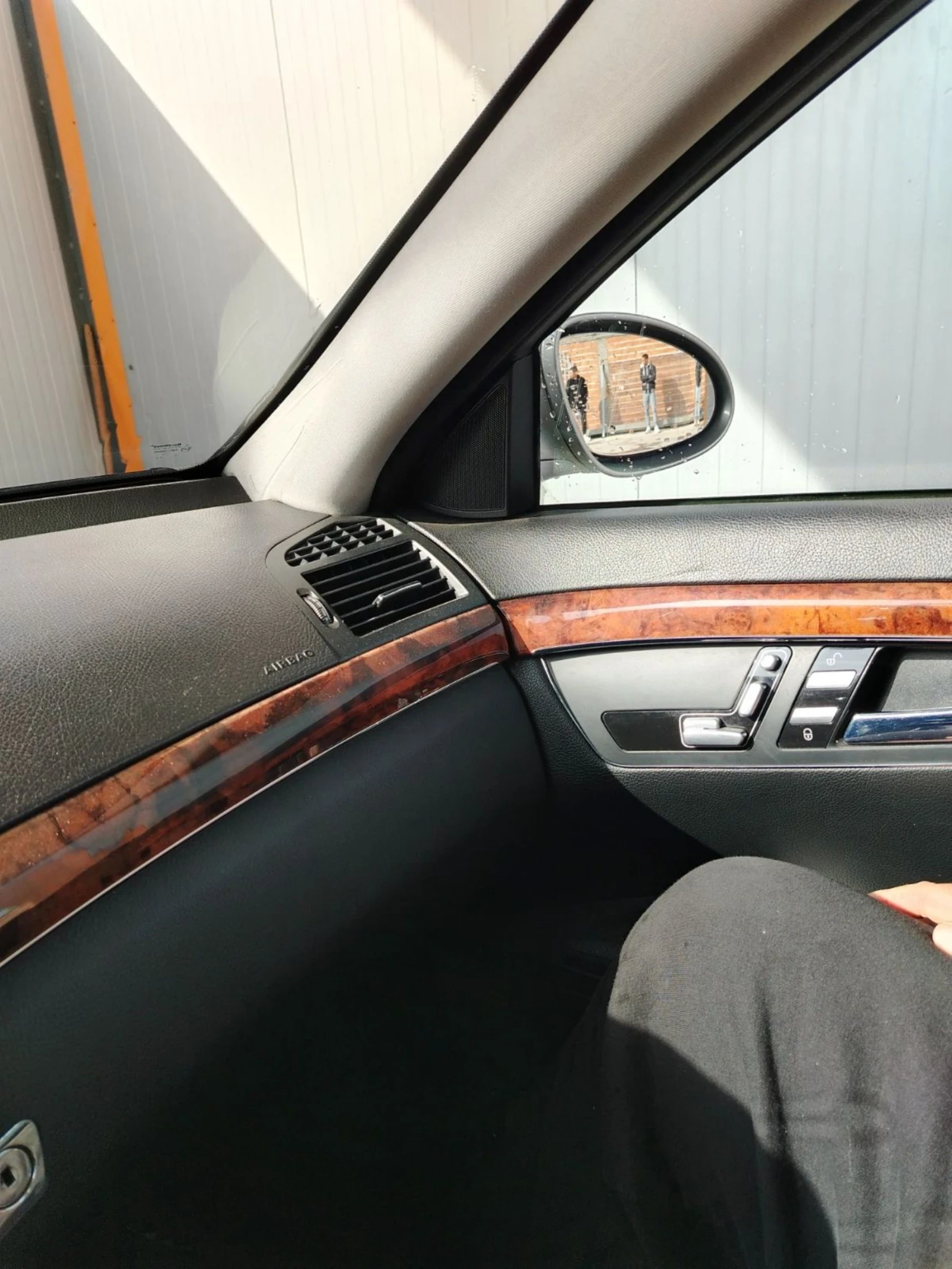 Mercedes-Benz S 320  Седем джи троник - изображение 10