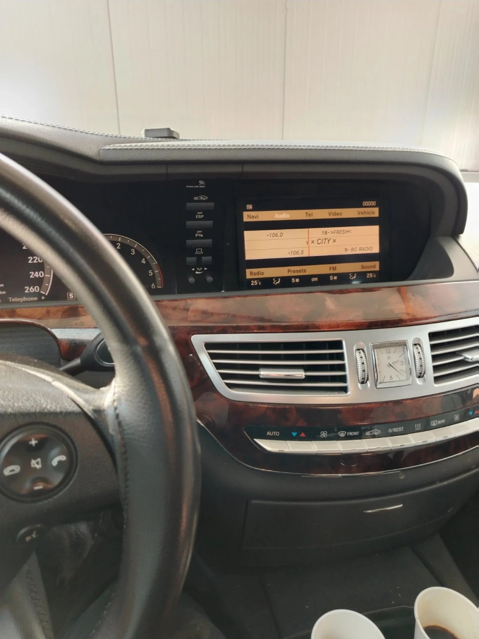 Mercedes-Benz S 320  Седем джи троник - изображение 8