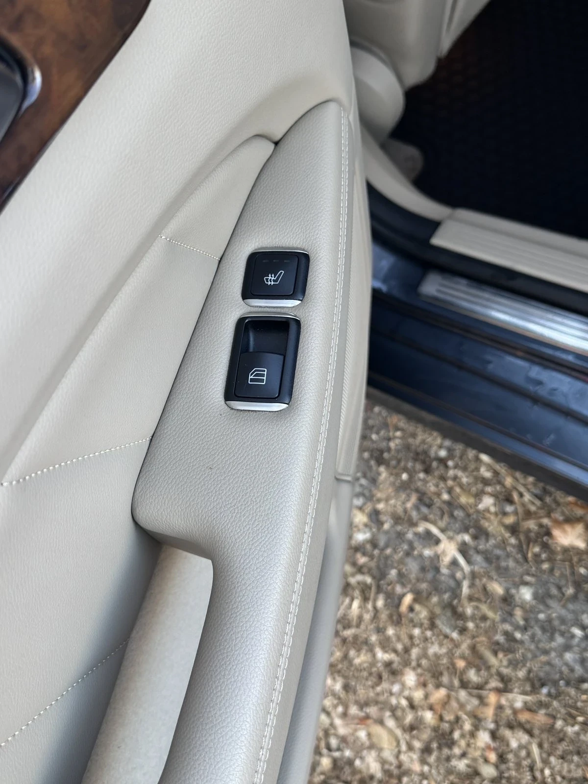 Mercedes-Benz CLS 550 Mercedes-Benz CLS 550   100 % | Mobile.bg   13