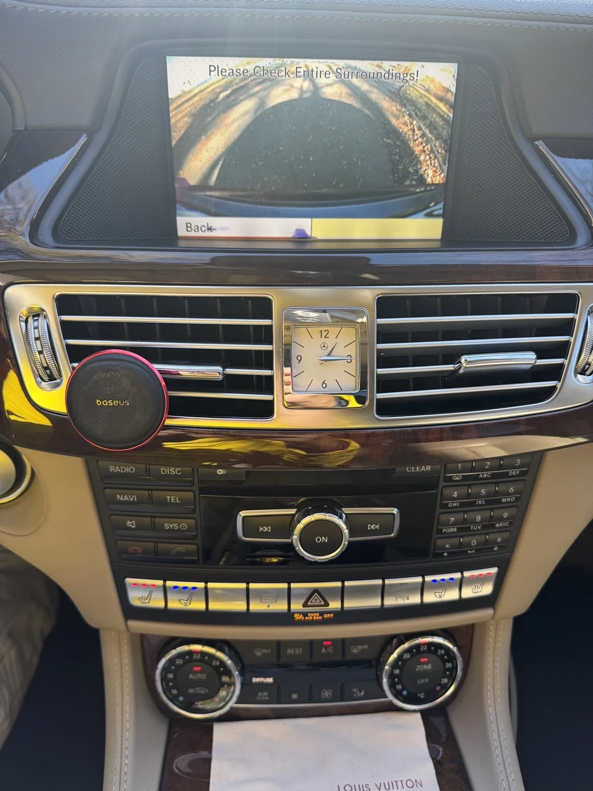 Mercedes-Benz CLS 550 Mercedes-Benz CLS 550   100 % | Mobile.bg   11