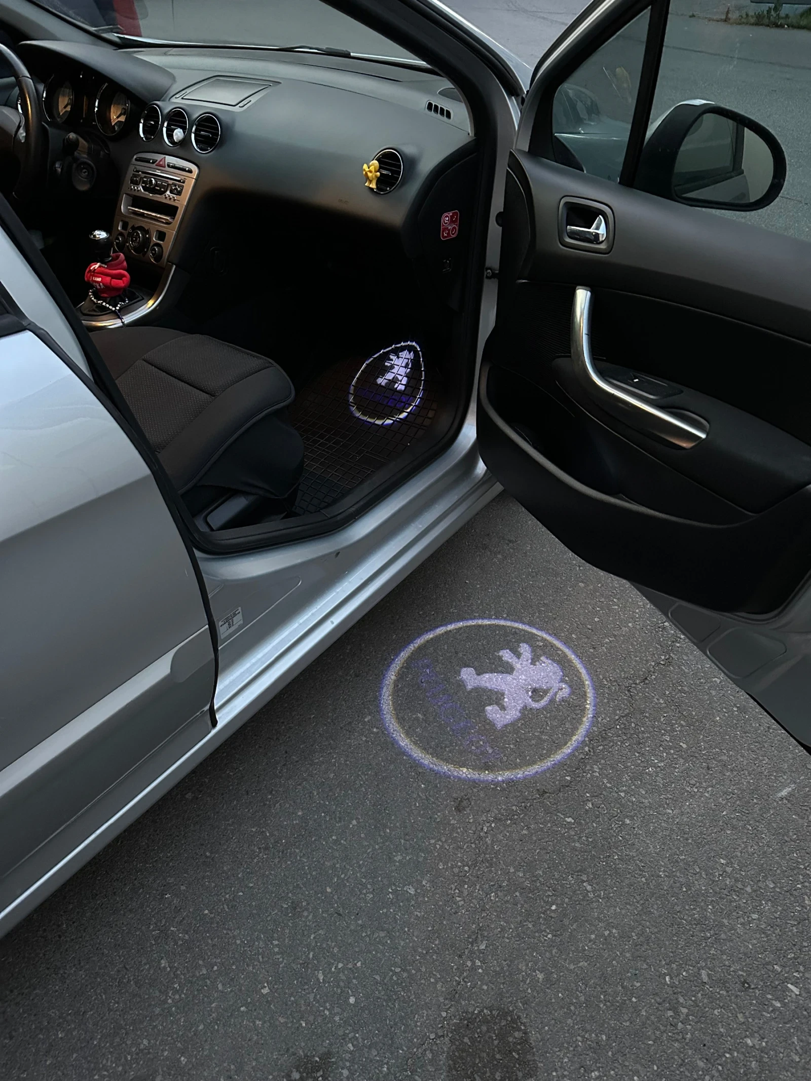 Peugeot 308 | Mobile.bg � ����������� 8