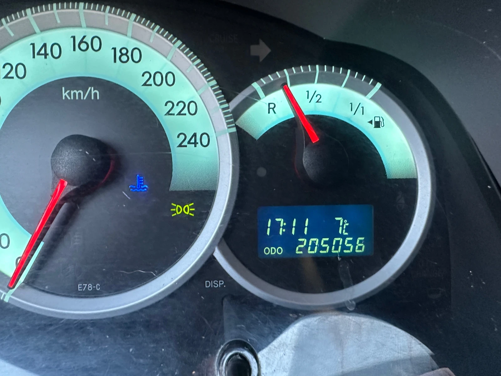 Toyota Corolla verso 2.2 d4d 136�� | Mobile.bg � ����������� 15