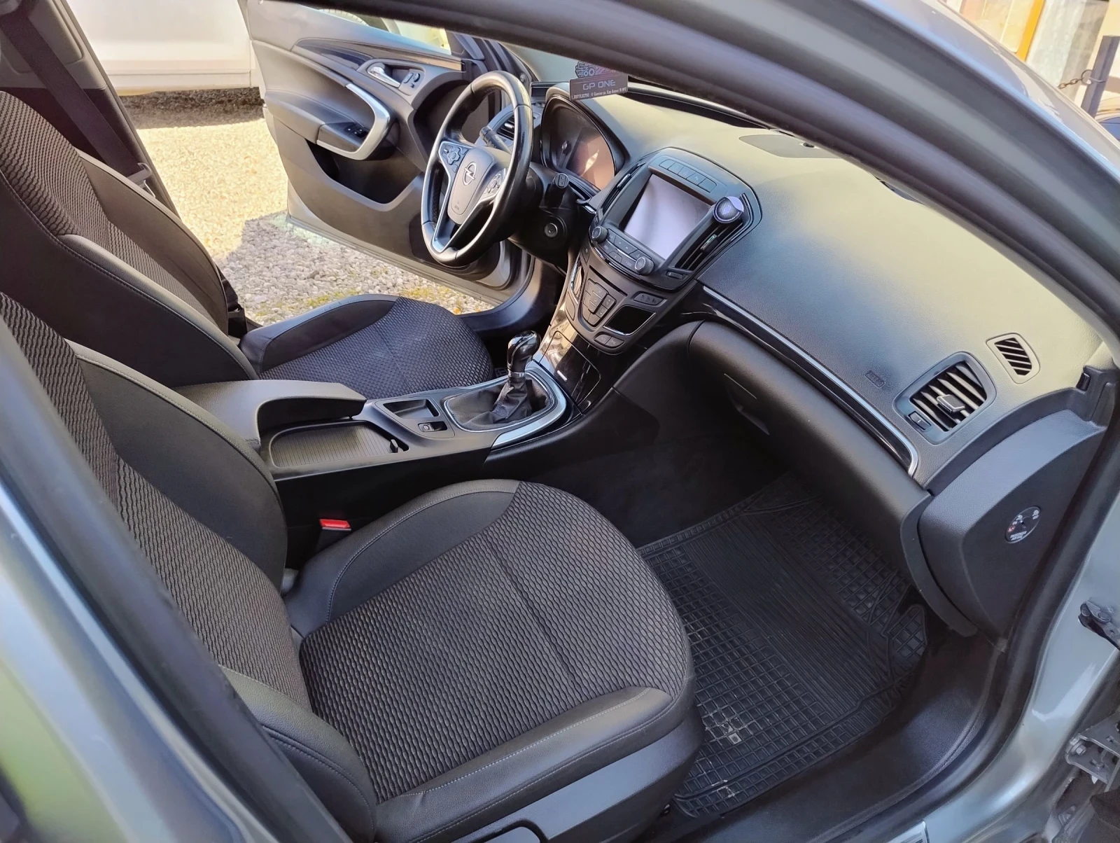 Opel Insignia 2.0.CDTI.163ks.SPORT TOURER.2015г.ОБСЛУЖЕНА, ТОП, снимка 12 - Автомобили и джипове - 53663952