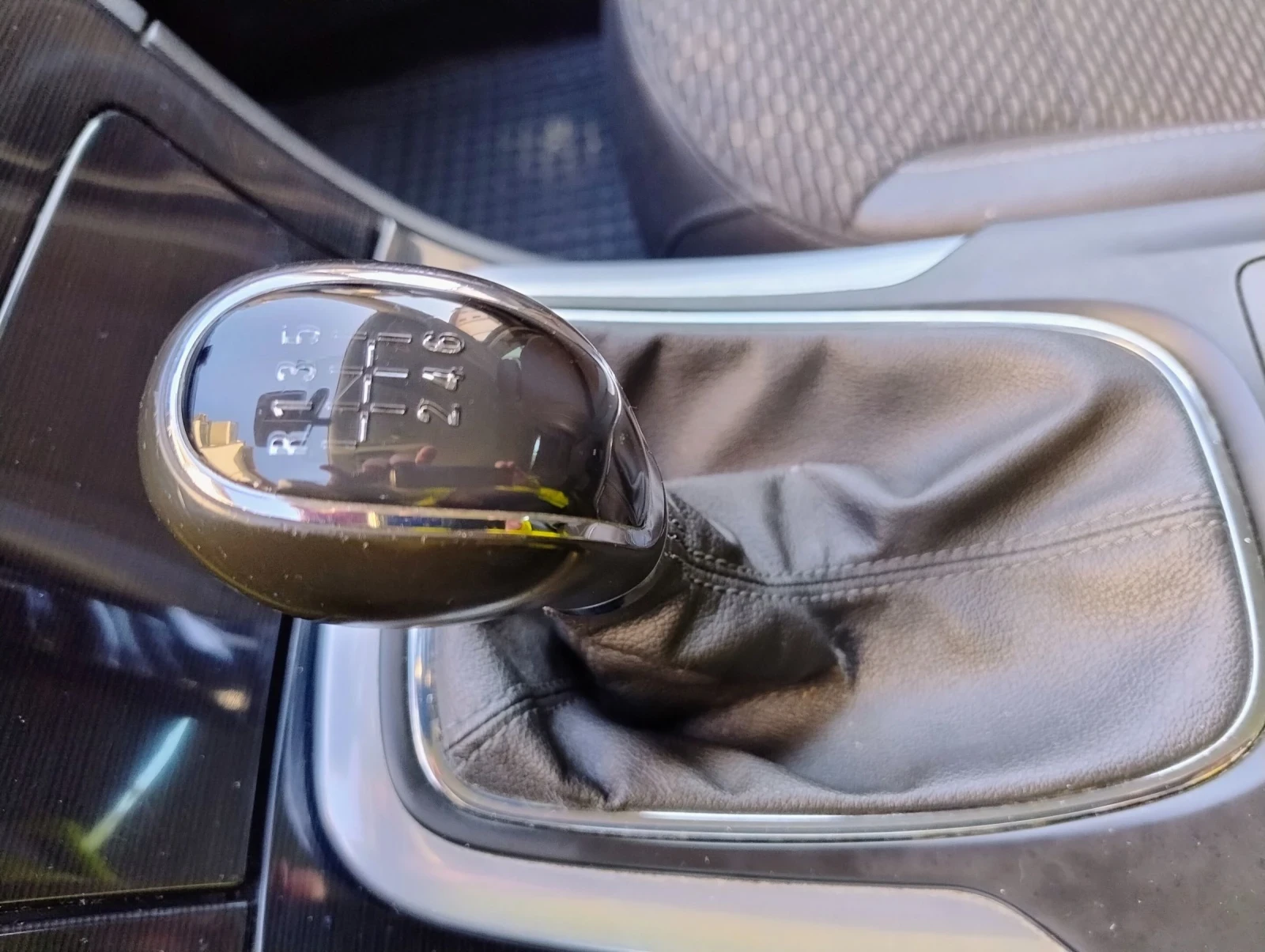 Opel Insignia 2.0.CDTI.163ks.SPORT TOURER.2015г.ОБСЛУЖЕНА, ТОП, снимка 15 - Автомобили и джипове - 53663952