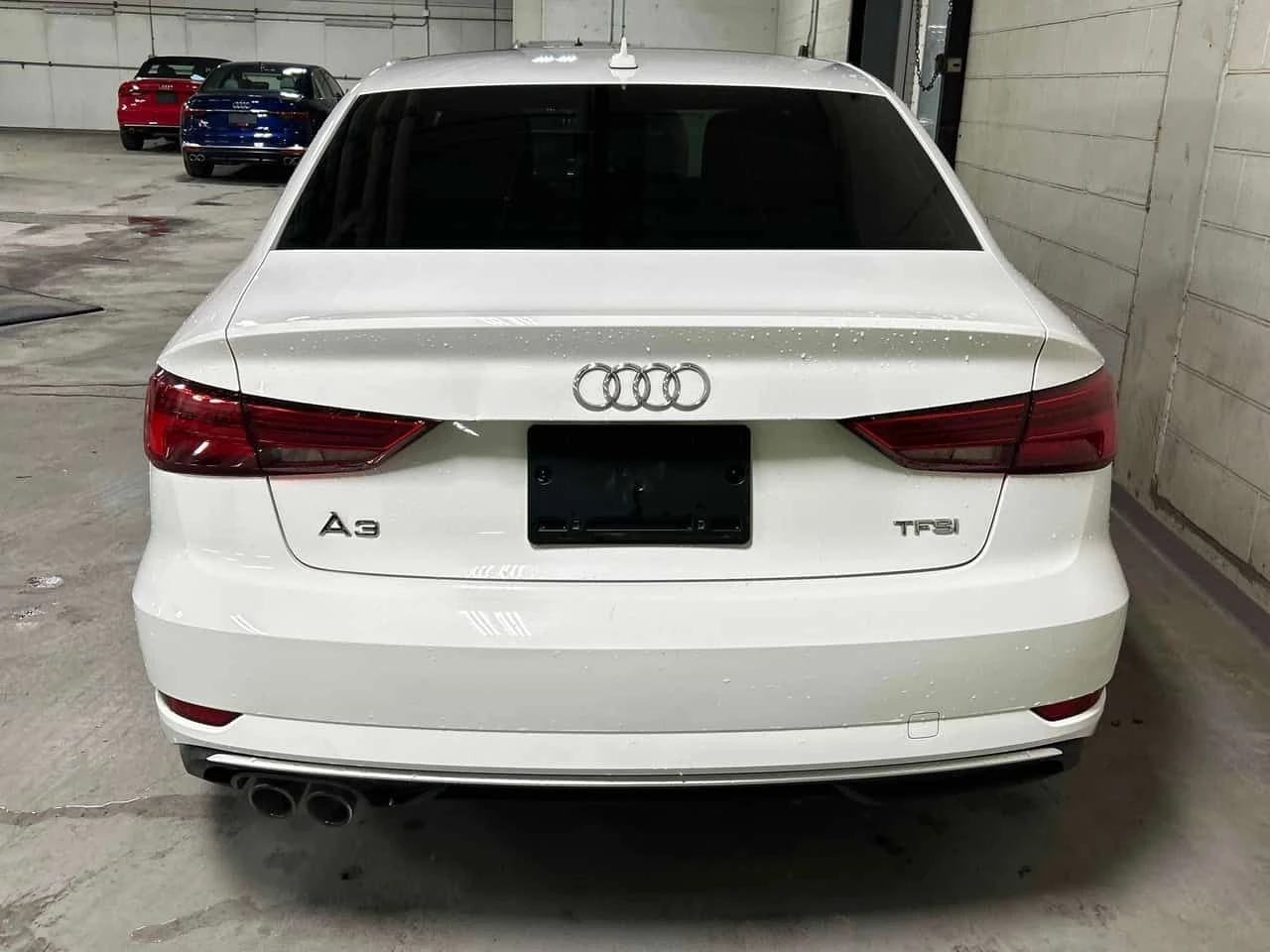 Audi A3 * 2.0T Komfort * CARFAX * ПАНОРАМА * KEYLESS *  - изображение 4