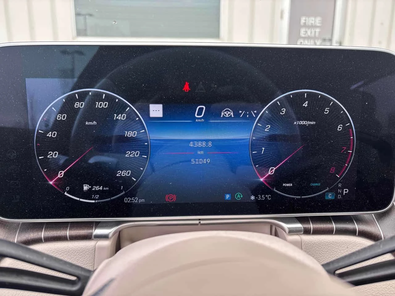 Mercedes-Benz S 580 * CARFAX * 3D BURMESTER* DISTRONIC* ОБДУХВАНЕ*  - изображение 6