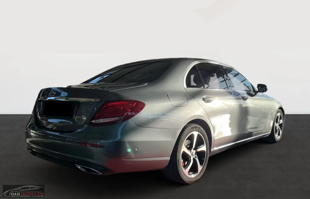 Mercedes-Benz E 220 d/AVANTGARDE/194HP/CAM/LED/DIGI/NAVI/CPLAY/884g, снимка 5 - Автомобили и джипове - 53734873