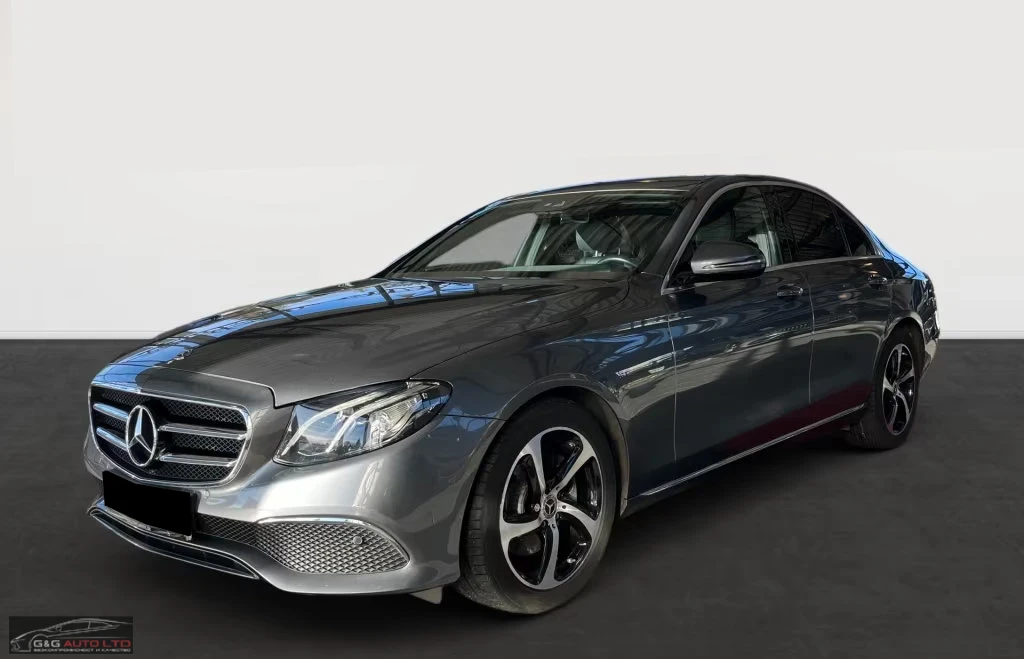 Mercedes-Benz E 220 d/AVANTGARDE/194HP/CAM/LED/DIGI/NAVI/CPLAY/884g
