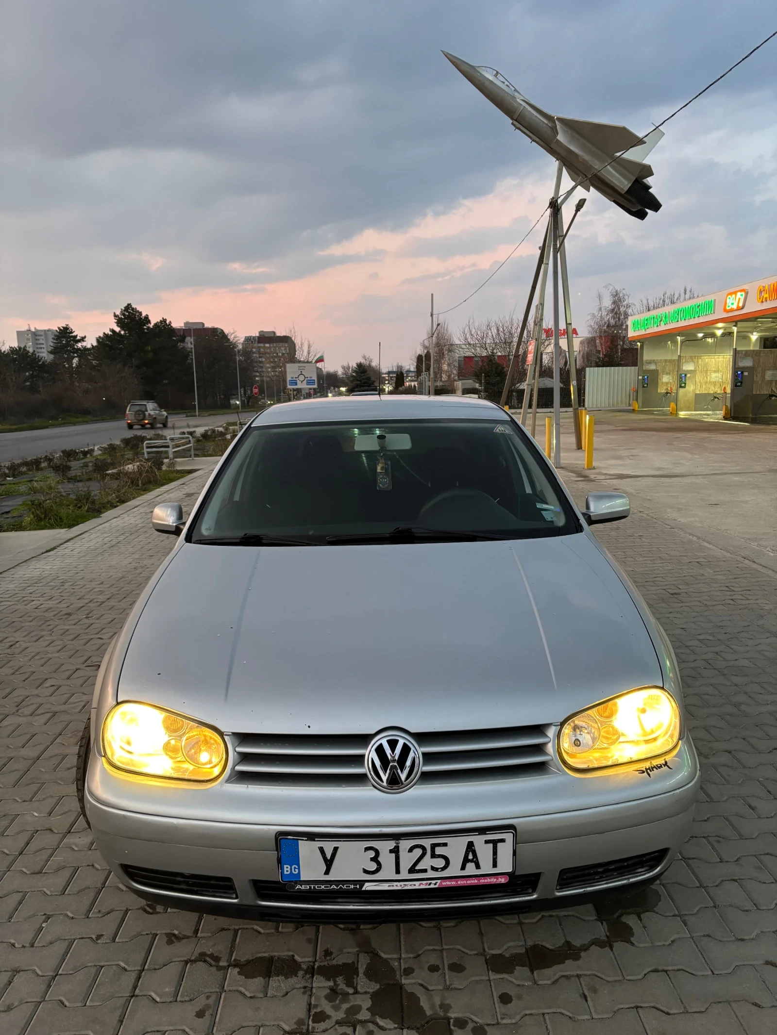 VW Golf 1.6 101, снимка 2 - Автомобили и джипове - 53740457