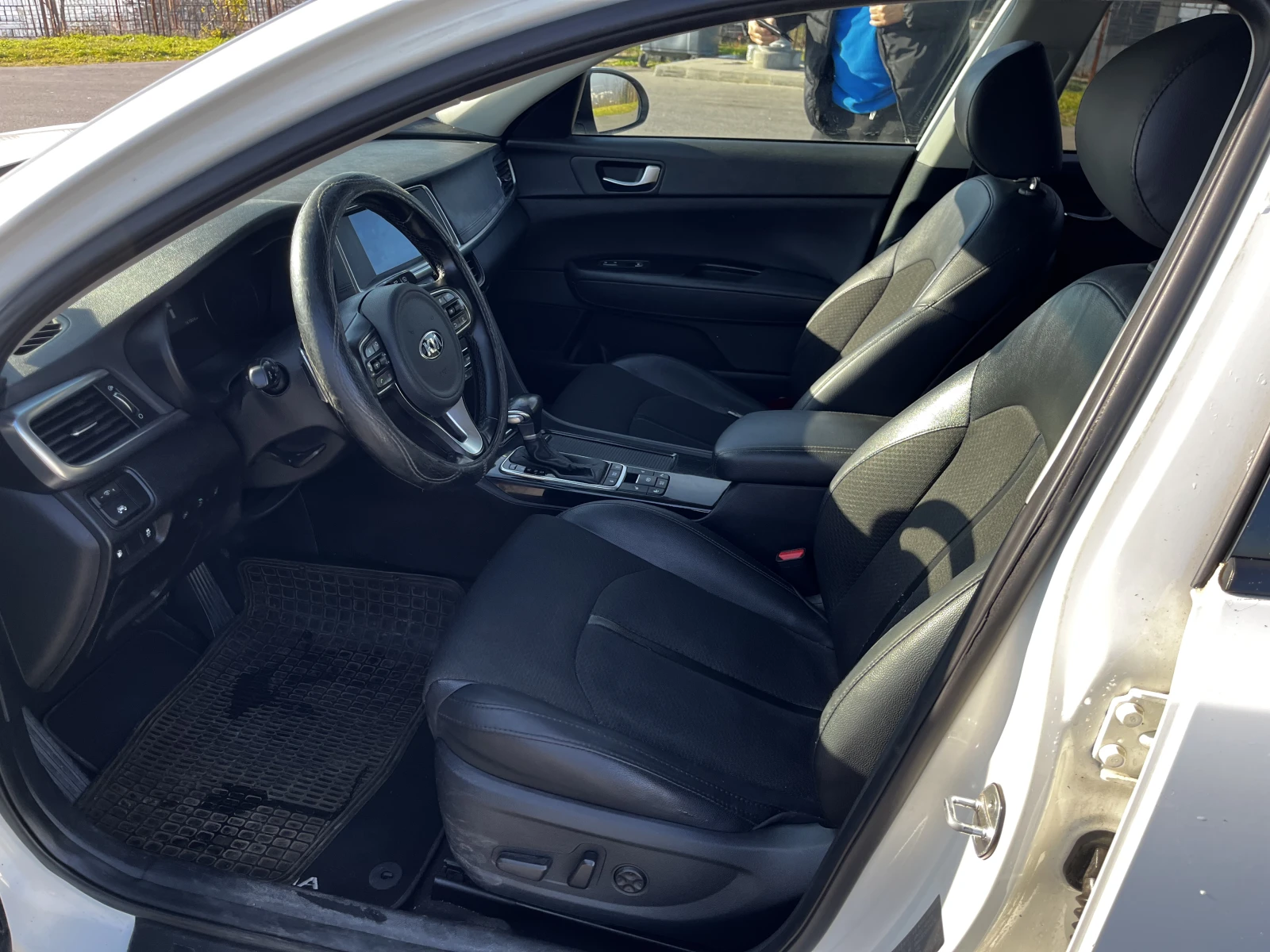 Kia Optima GT Line, снимка 10 - Автомобили и джипове - 54228954