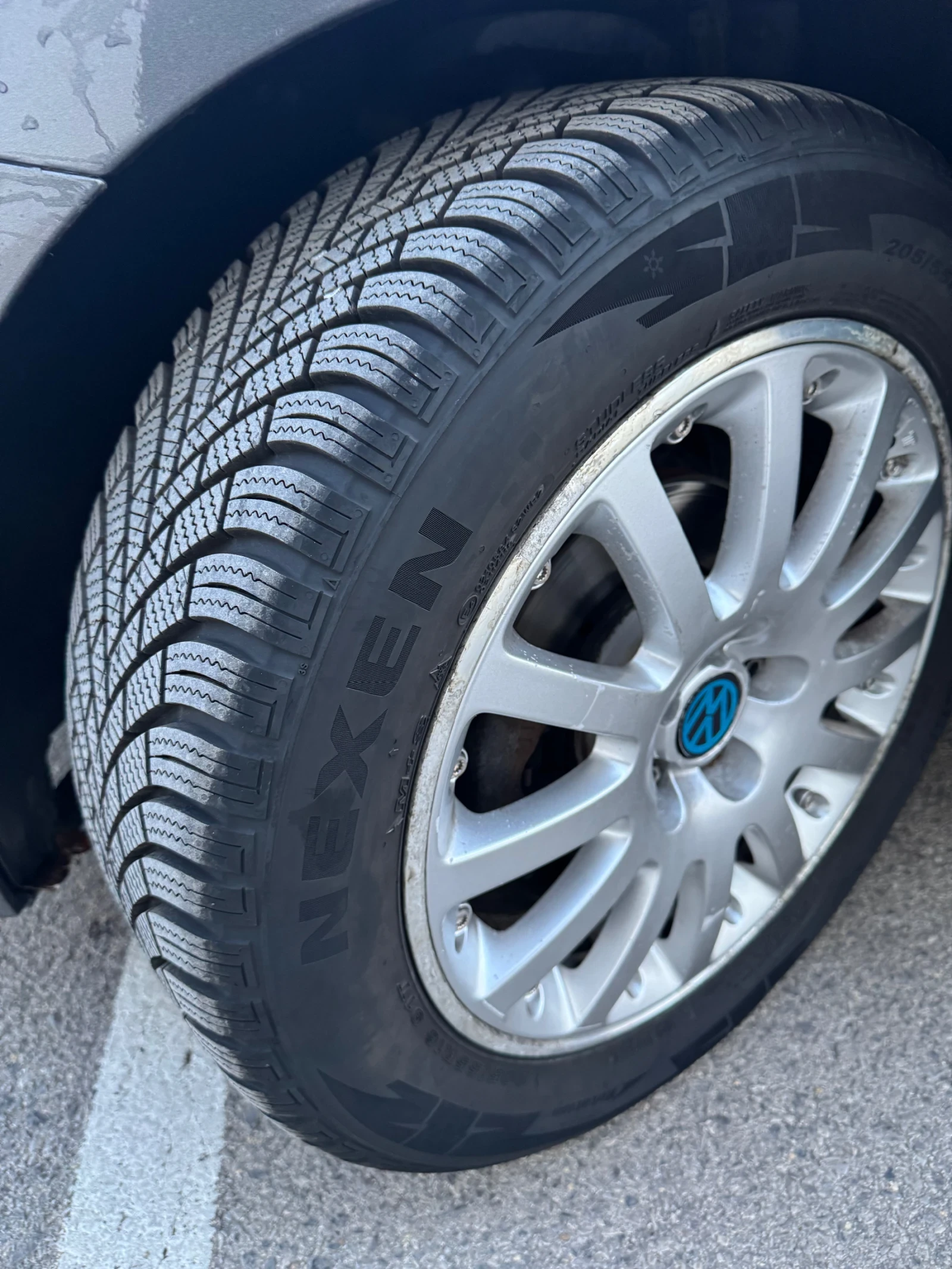 VW Polo 1.2 Бензин 4 врати Обслужено, снимка 8 - Автомобили и джипове - 54257960