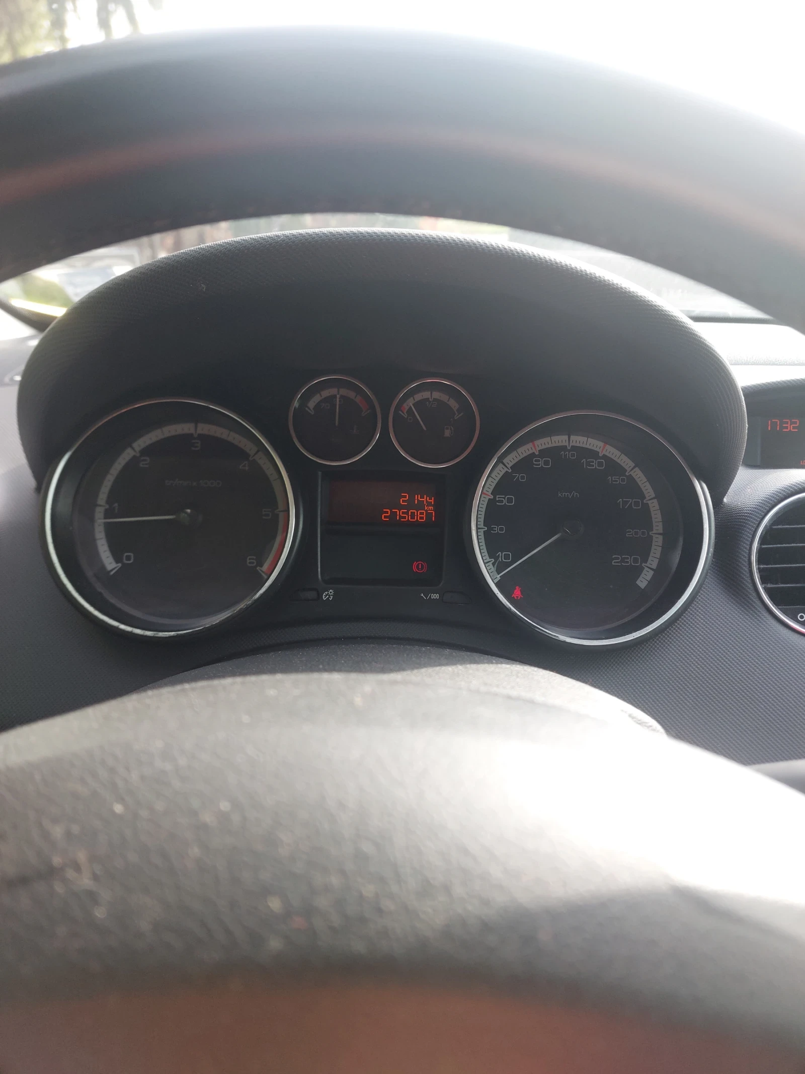 Peugeot 308 1.6 e-hdi 114 �.�. | Mobile.bg � ����������� 10