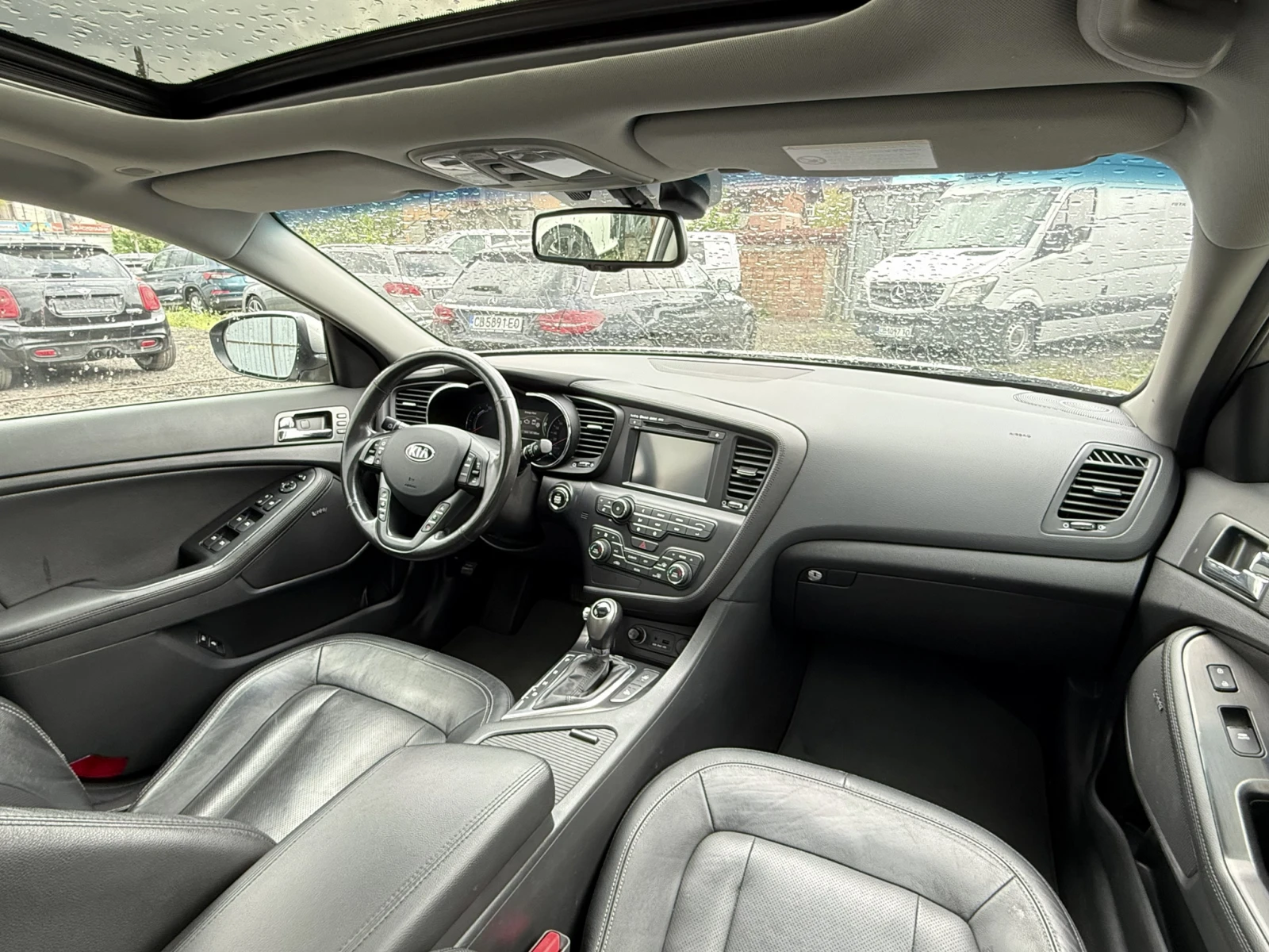 Kia K5 2.0-HYBRID-AVTOMAT-ШВЕЙЦАРИЯ, снимка 12 - Автомобили и джипове - 54573518