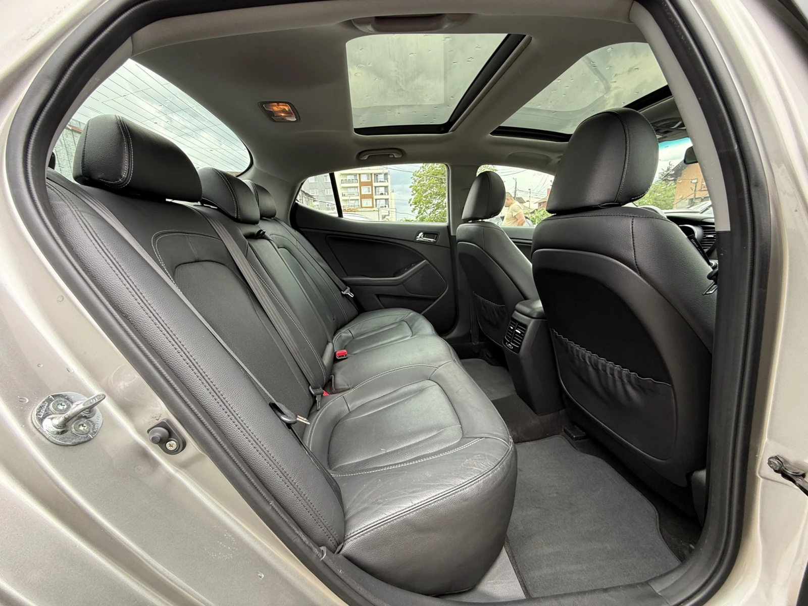 Kia K5 2.0-HYBRID-AVTOMAT-ШВЕЙЦАРИЯ, снимка 16 - Автомобили и джипове - 54573518