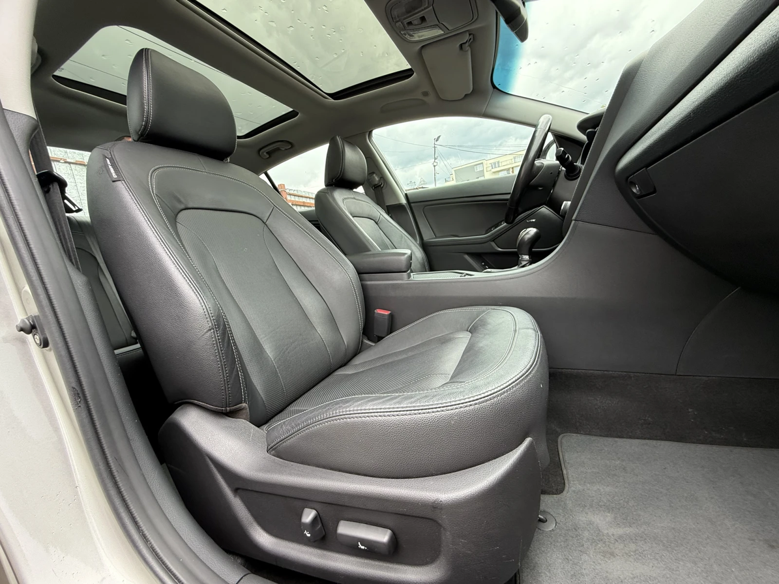 Kia K5 2.0-HYBRID-AVTOMAT-ШВЕЙЦАРИЯ, снимка 14 - Автомобили и джипове - 54573518