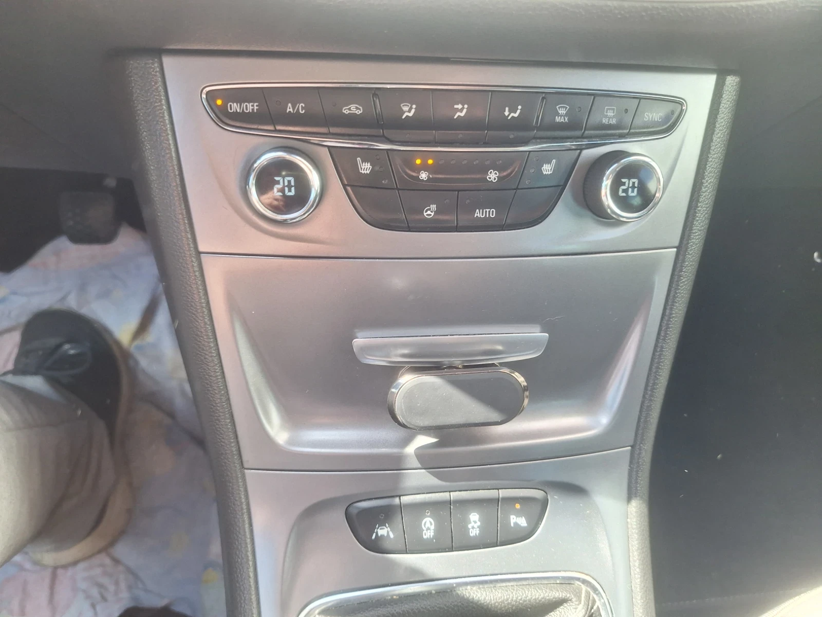 Opel Astra, снимка 12 - Автомобили и джипове - 54596595