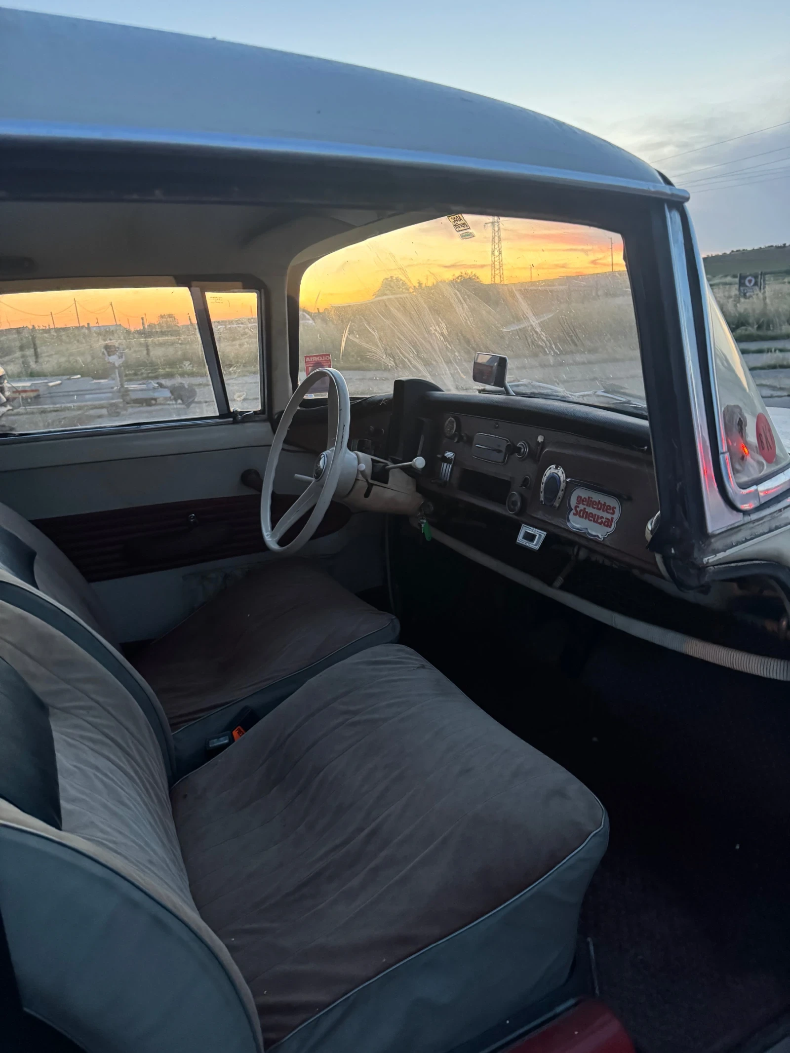 Dkw F102 AU1000S Нов Внос Германия , снимка 6 - Автомобили и джипове - 54899587