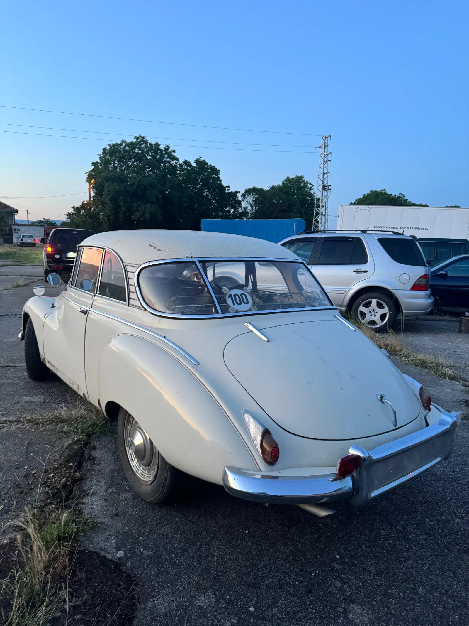 Dkw F102 AU1000S Нов Внос Германия , снимка 12 - Автомобили и джипове - 54899587