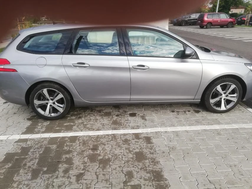 Peugeot 308 Face lift -Turbo, снимка 11 - Автомобили и джипове - 55337022