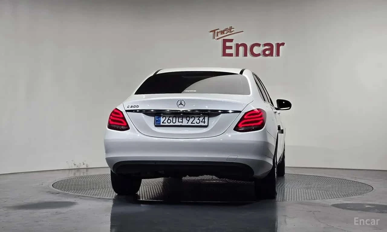 Mercedes-Benz C 200 | АВТОКРЕДИТ БЕЗ ПЪРВОНАЧАЛНА ВНОСКА | , снимка 4 - Автомобили и джипове - 55558572