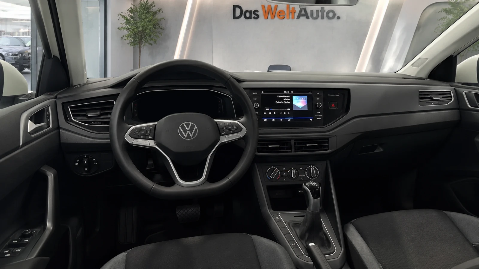 VW Taigo Style 1.5 tsi 150hp 7/dSG, снимка 3 - Автомобили и джипове - 55784744