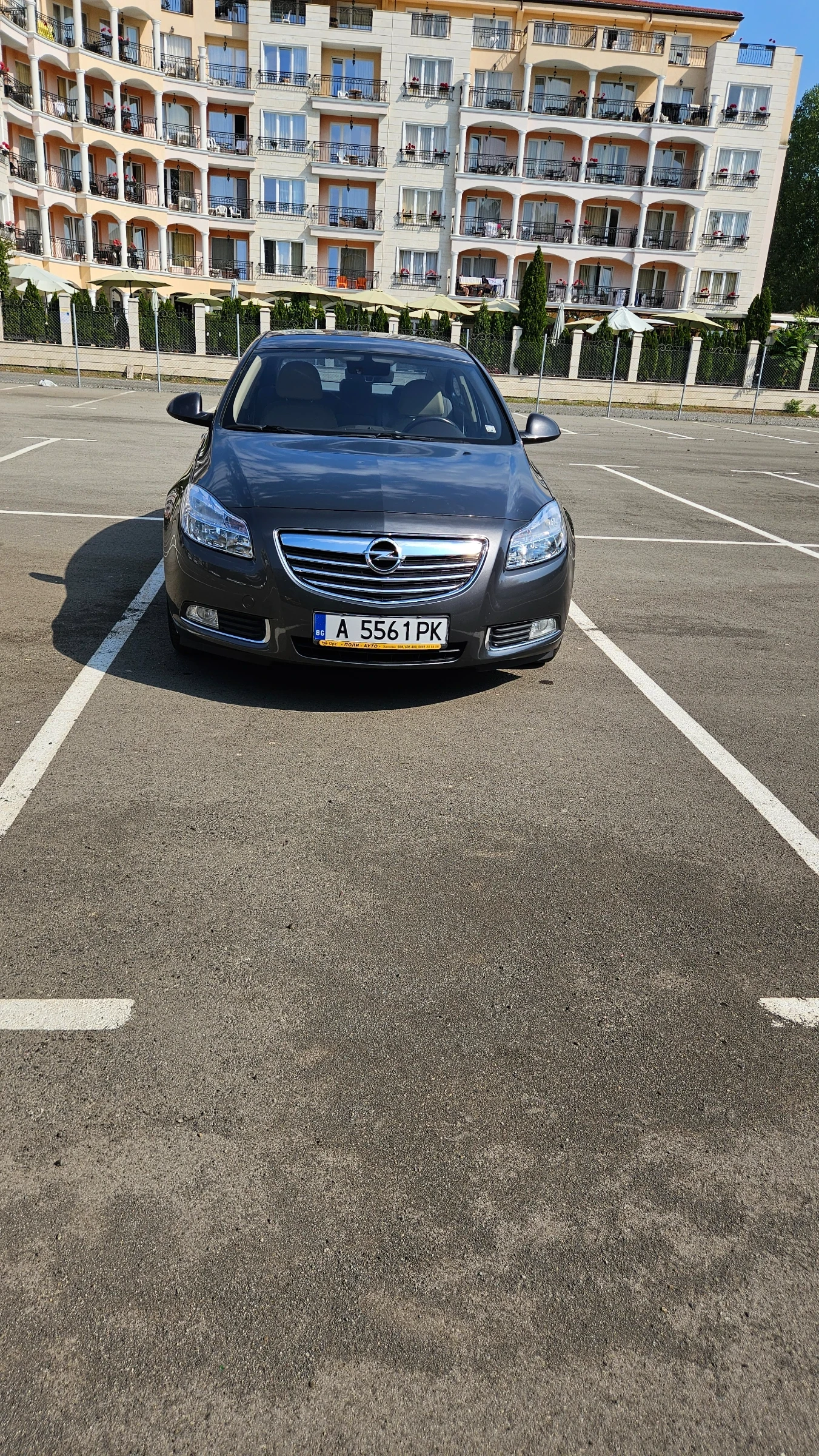 Opel Insignia, снимка 3 - Автомобили и джипове - 55968561
