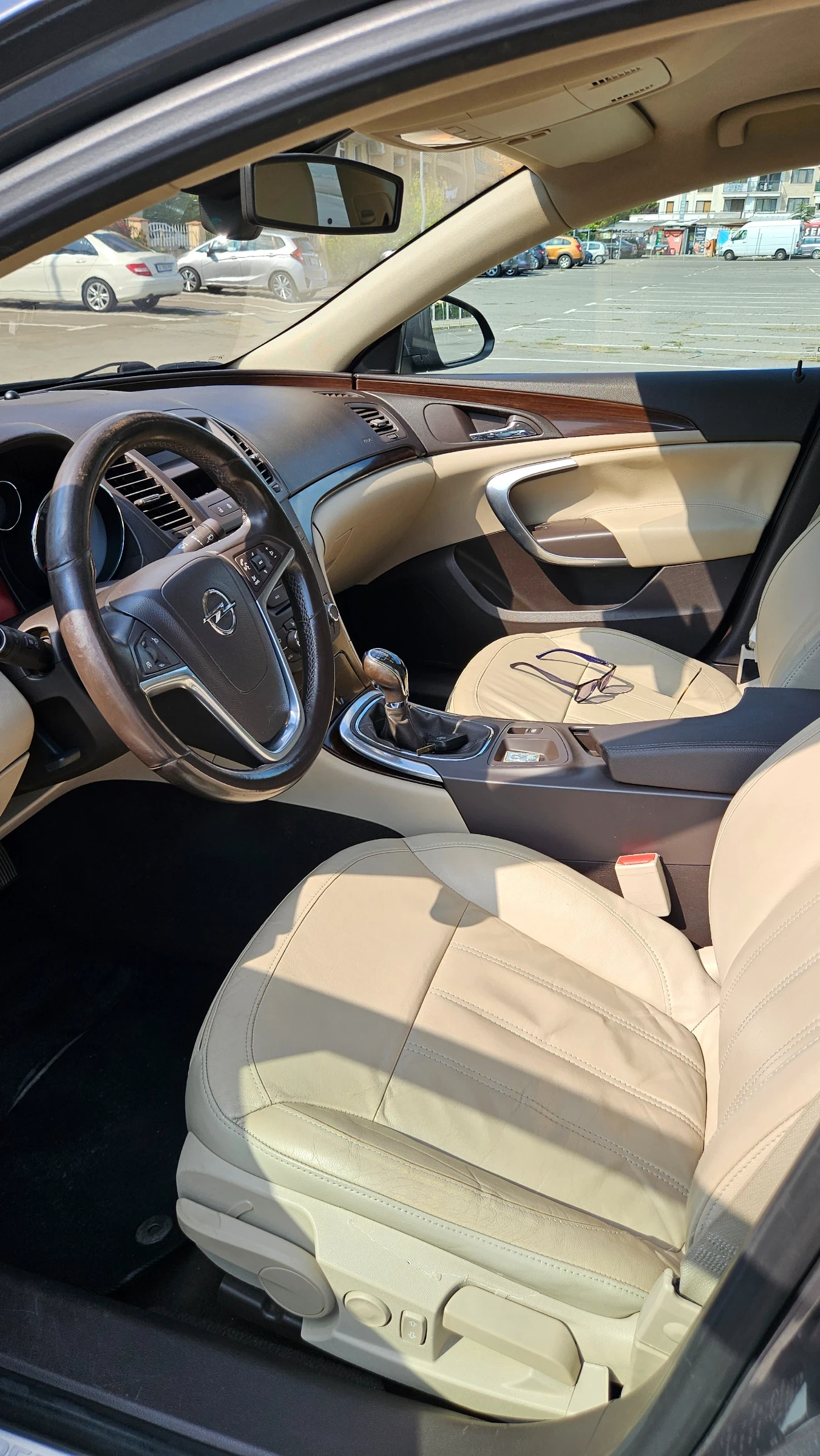 Opel Insignia, снимка 7 - Автомобили и джипове - 55968561