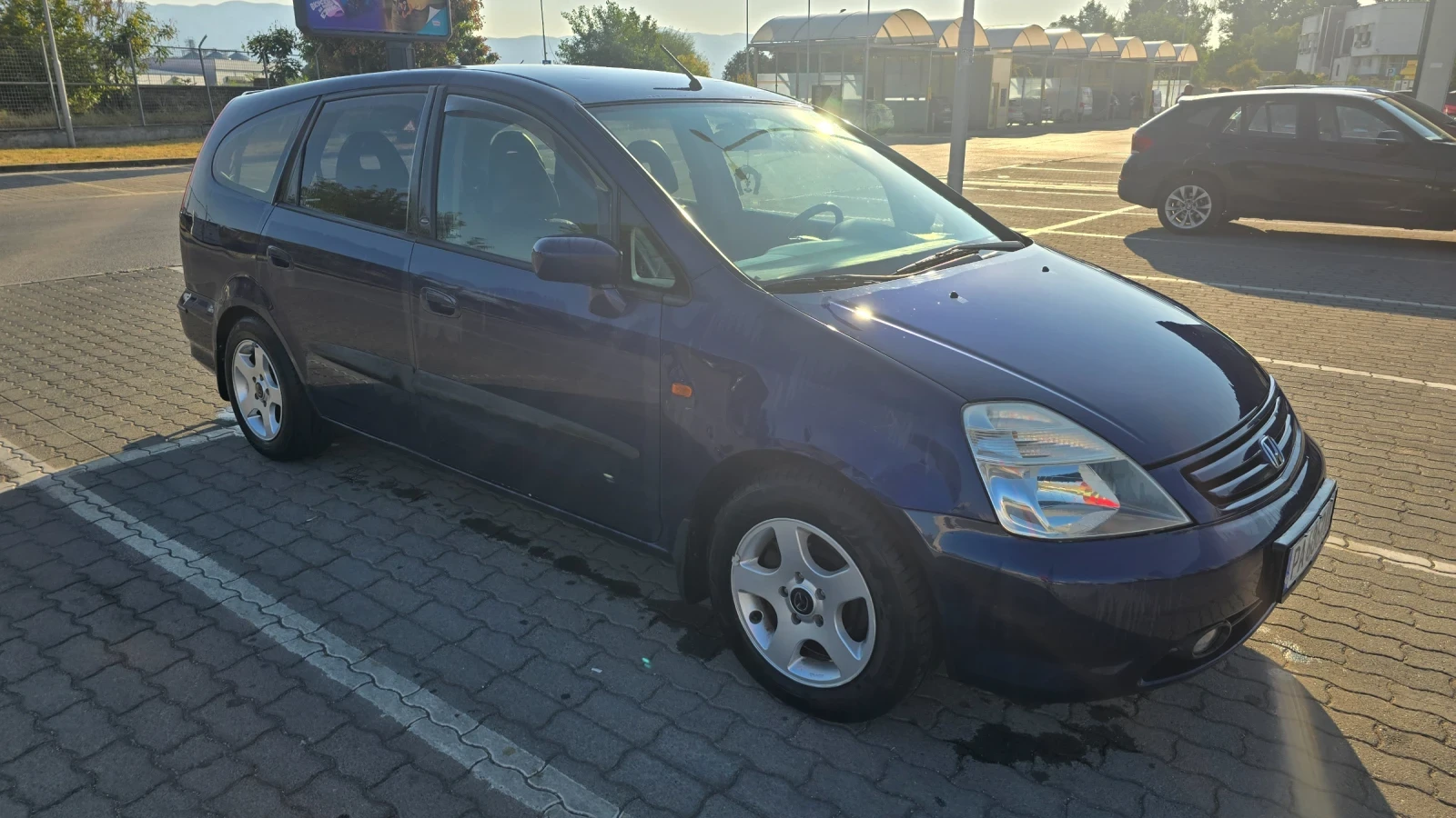 Honda Stream 2.0 , снимка 3 - Автомобили и джипове - 56171989