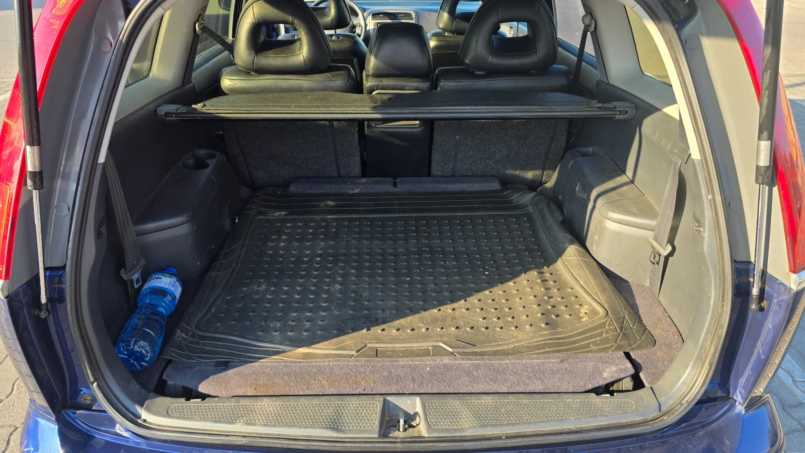 Honda Stream 2.0 , снимка 13 - Автомобили и джипове - 56171989