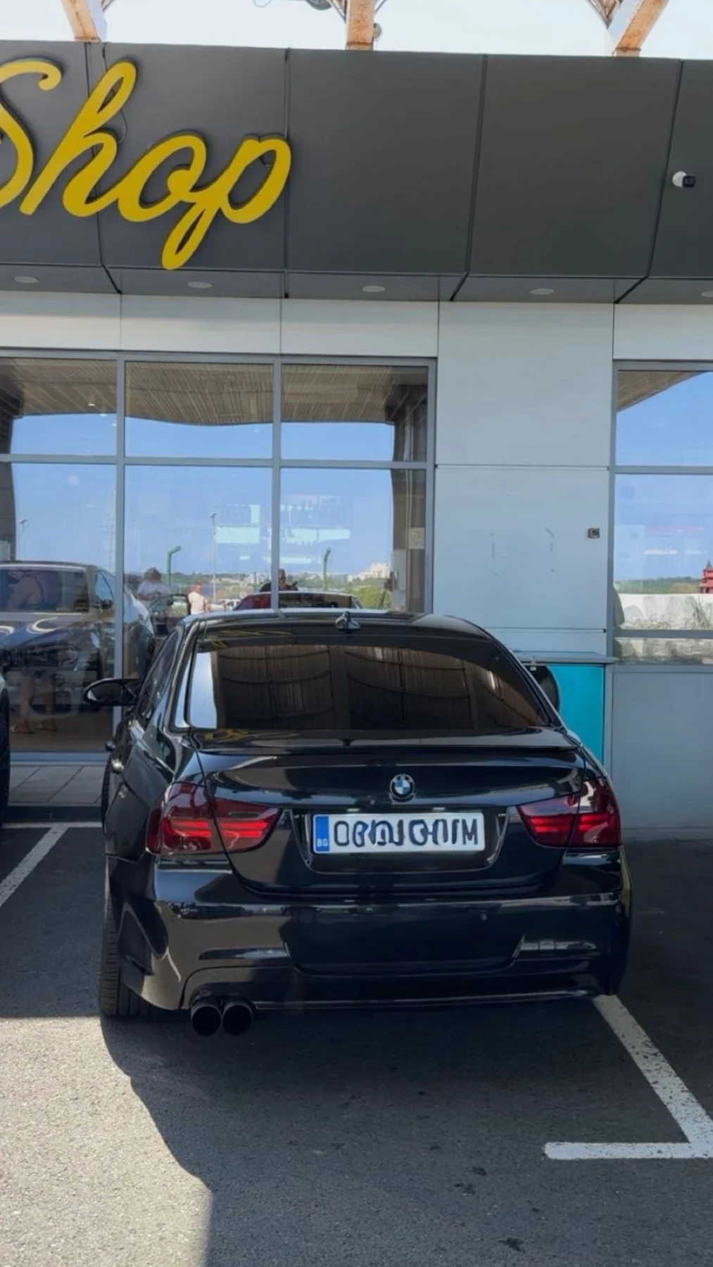 BMW 330, снимка 3 - Автомобили и джипове - 56418611