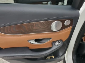 Mercedes-Benz GLC 250 4 MATIK, AMG пакет, снимка 13