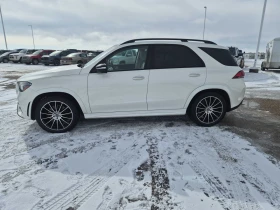 Mercedes-Benz GLE 350 * АВТО КРЕДИТ* ЦЕНА ДО БГ * СЕРВИЗНА ИСТОРИЯ * , снимка 2