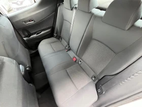 Toyota C-HR 1.8Hybrid Сервизна история само в Toyota , снимка 12