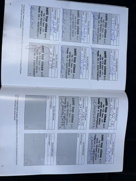 Toyota C-HR 1.8Hybrid Сервизна история само в Toyota , снимка 16