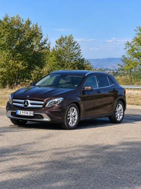 Mercedes-Benz GLA 220 