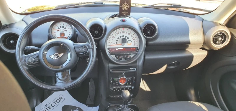 Mini Countryman ALL4 2, 0 D, снимка 8 - Автомобили и джипове - 38498961