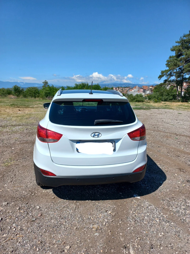 Hyundai IX35, снимка 2 - Автомобили и джипове - 47193817