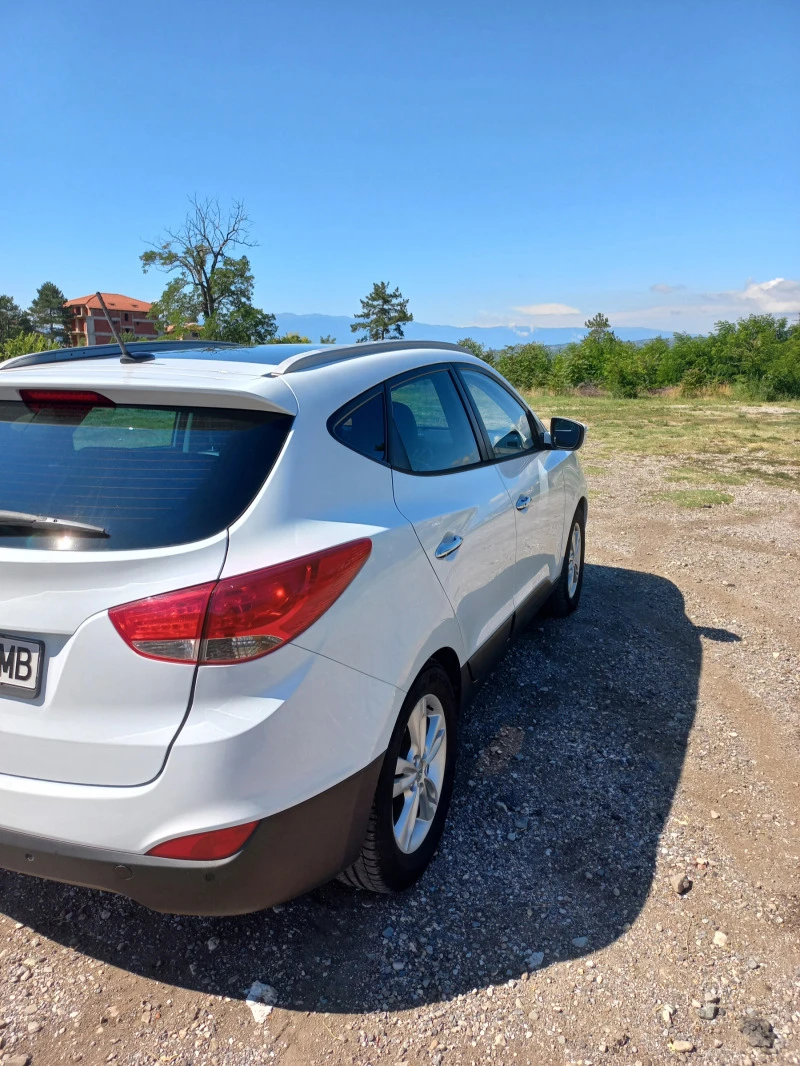 Hyundai IX35, снимка 13 - Автомобили и джипове - 47193817