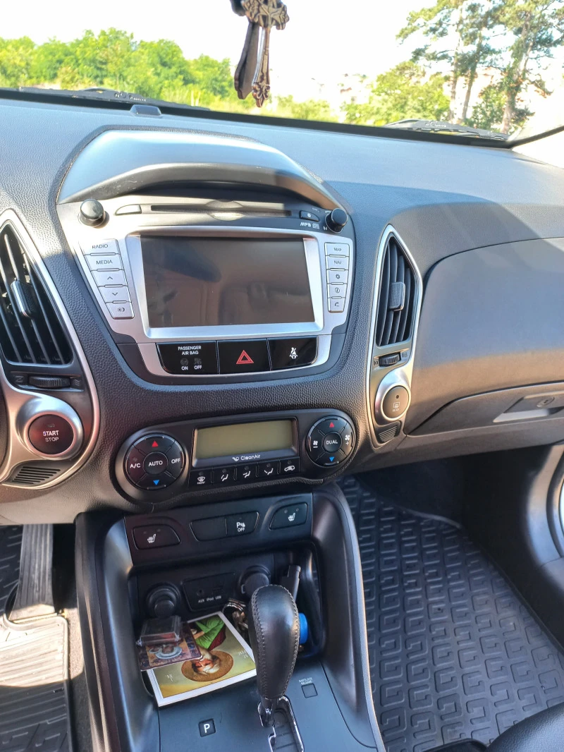 Hyundai IX35, снимка 4 - Автомобили и джипове - 47193817