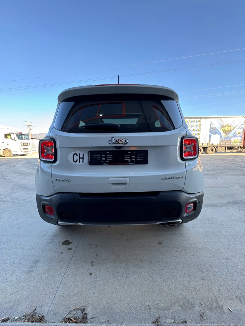 Jeep Renegade Swiss Top 2018, снимка 5 - Автомобили и джипове - 48561307