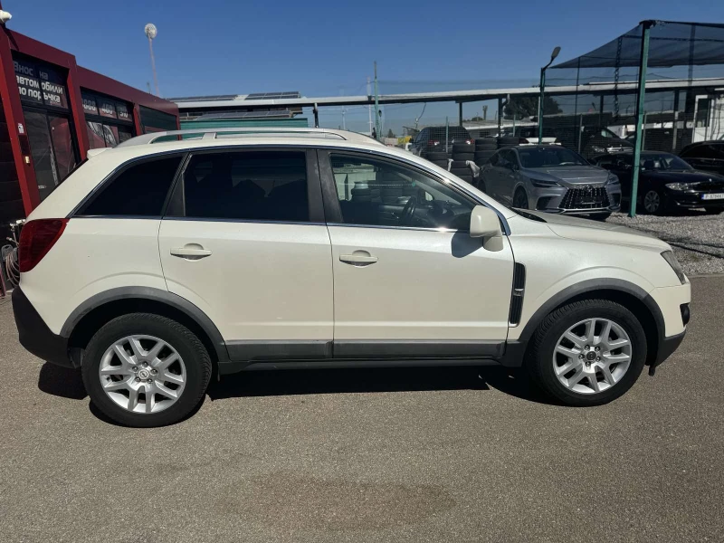 Opel Antara 2.2 CRDi Premium 4WD, снимка 3 - Автомобили и джипове - 51805835