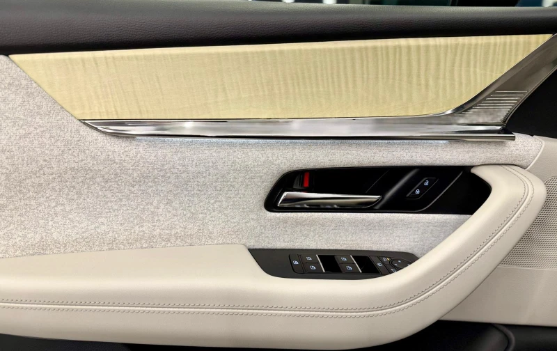 Mazda CX-60 E SkyActive PHEV* AWD* Лизинг* Bose* , снимка 7 - Автомобили и джипове - 52648710