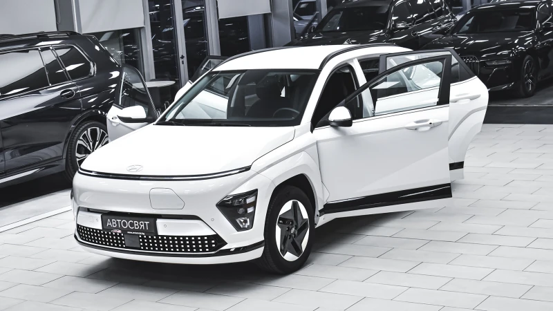 Hyundai Kona II Electric 65.4 kWh Intuitive - 65900 лв. / 33694.13 € - 96611783 1
