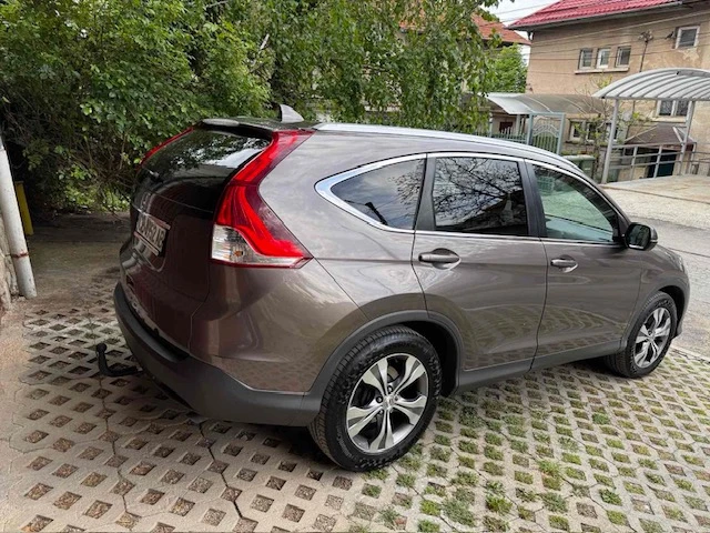 Honda Cr-v 2.2 i-DTEC, снимка 3 - Автомобили и джипове - 55223729