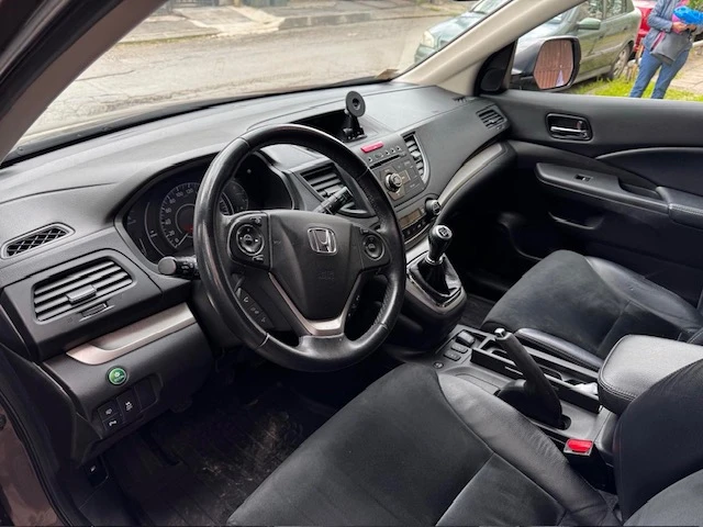 Honda Cr-v 2.2 i-DTEC, снимка 5 - Автомобили и джипове - 55223729